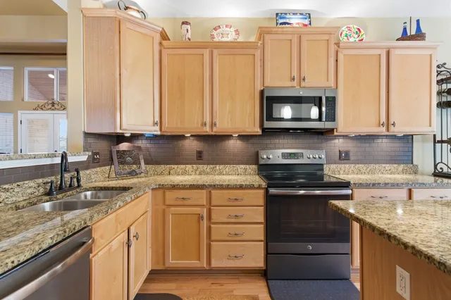 $649,900 | 3104 Brookview Forest Place, Nashville, TN 37211