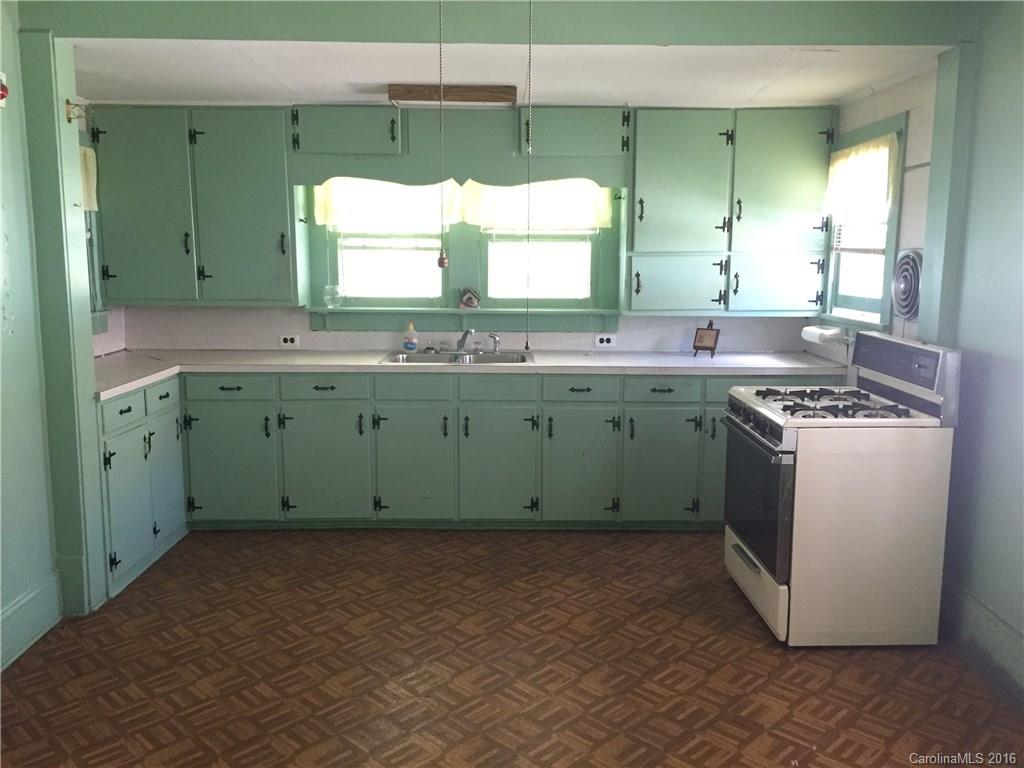 413 Jackson Park Road Kannapolis, NC 28083 - Photo 3 of 15 Gallery Image 3