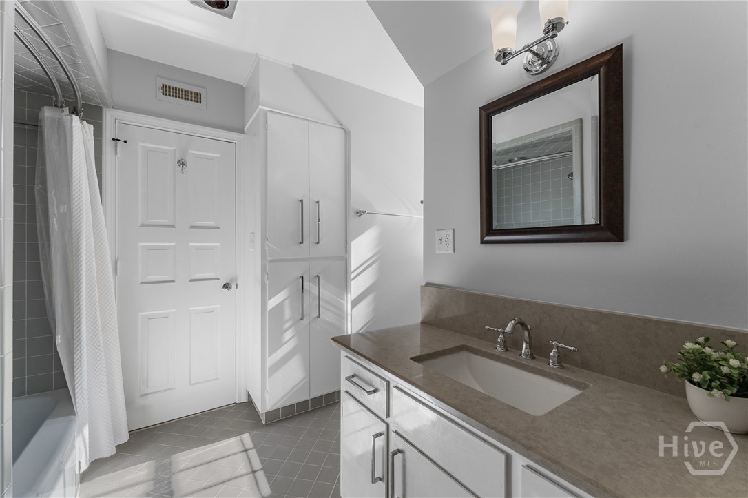 4 Edgewood Road Savannah, GA 31404 - Photo 16 of 54 Gallery Image 16