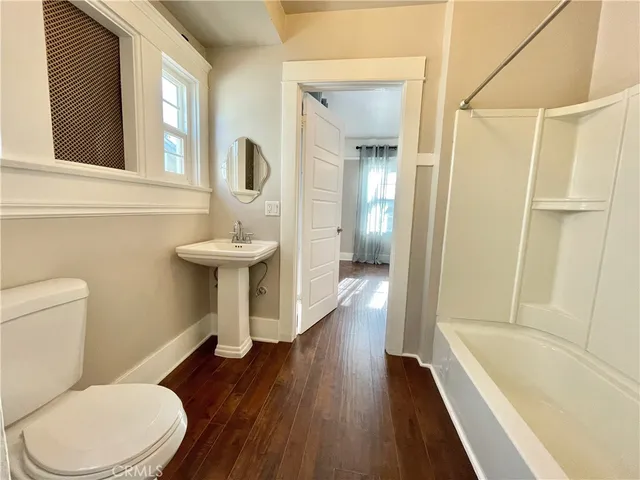 $2,995 | 220 Palm Place, Pomona, CA 91767