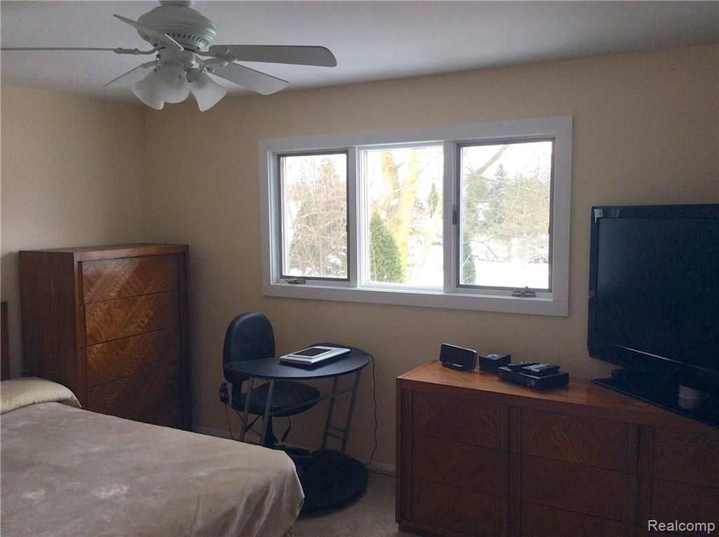 5959 Willowbridge Road Ypsilanti, MI 48197 - Photo 17 of 24