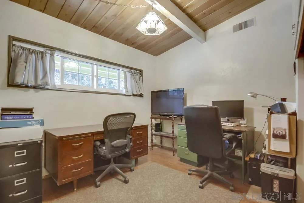 9617 Lakeview Road Lakeside, CA 92040 - Photo 35 of 61 Gallery Image 35