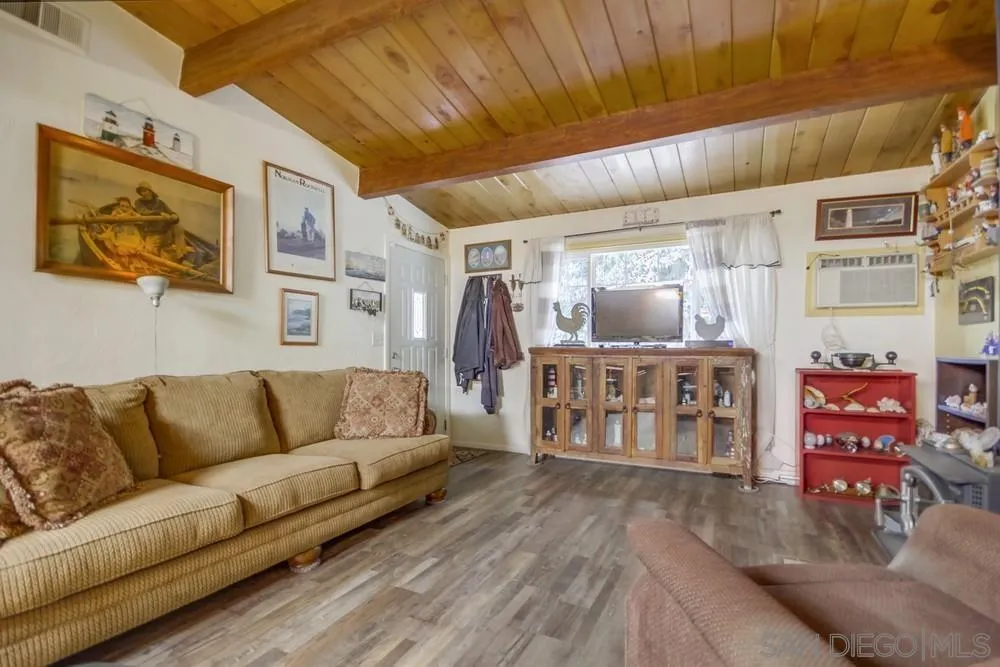 9617 Lakeview Road Lakeside, CA 92040 - Photo 5 of 61 Gallery Image 5