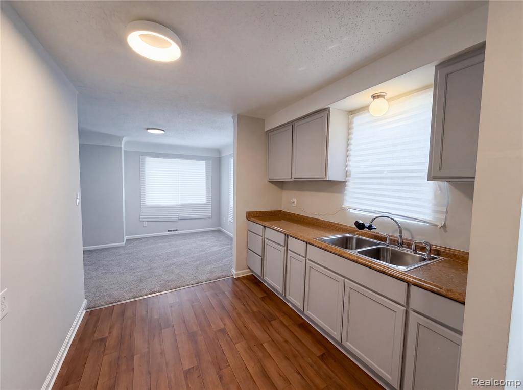 26311 Hopkins Avenue Inkster, MI 48141 - Photo 10 of 17
