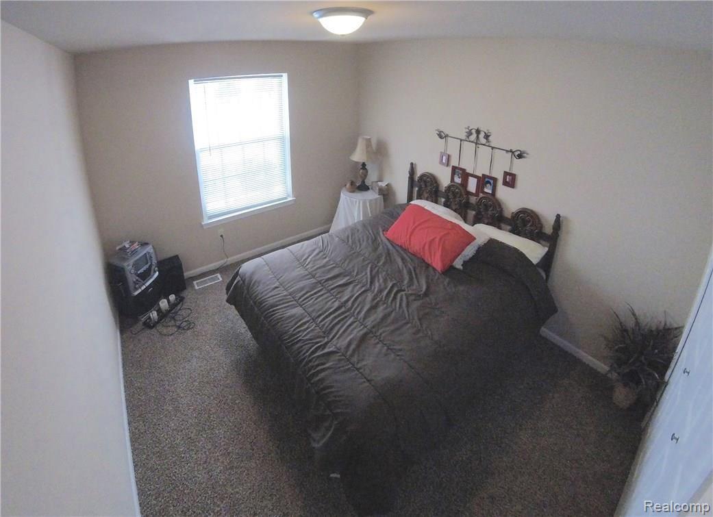 8254 Cook Road Swartz Creek, MI 48473 - Photo 4 of 21 GOPR0191_pt.jpg