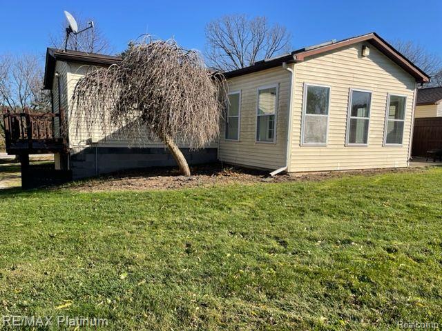7053 Argentine Road Howell, MI 48855 - Photo 4 of 16 Gallery Image 4