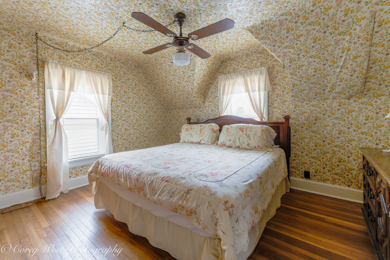 533 West State Street Sycamore, IL 60178 - Photo 17 of 27