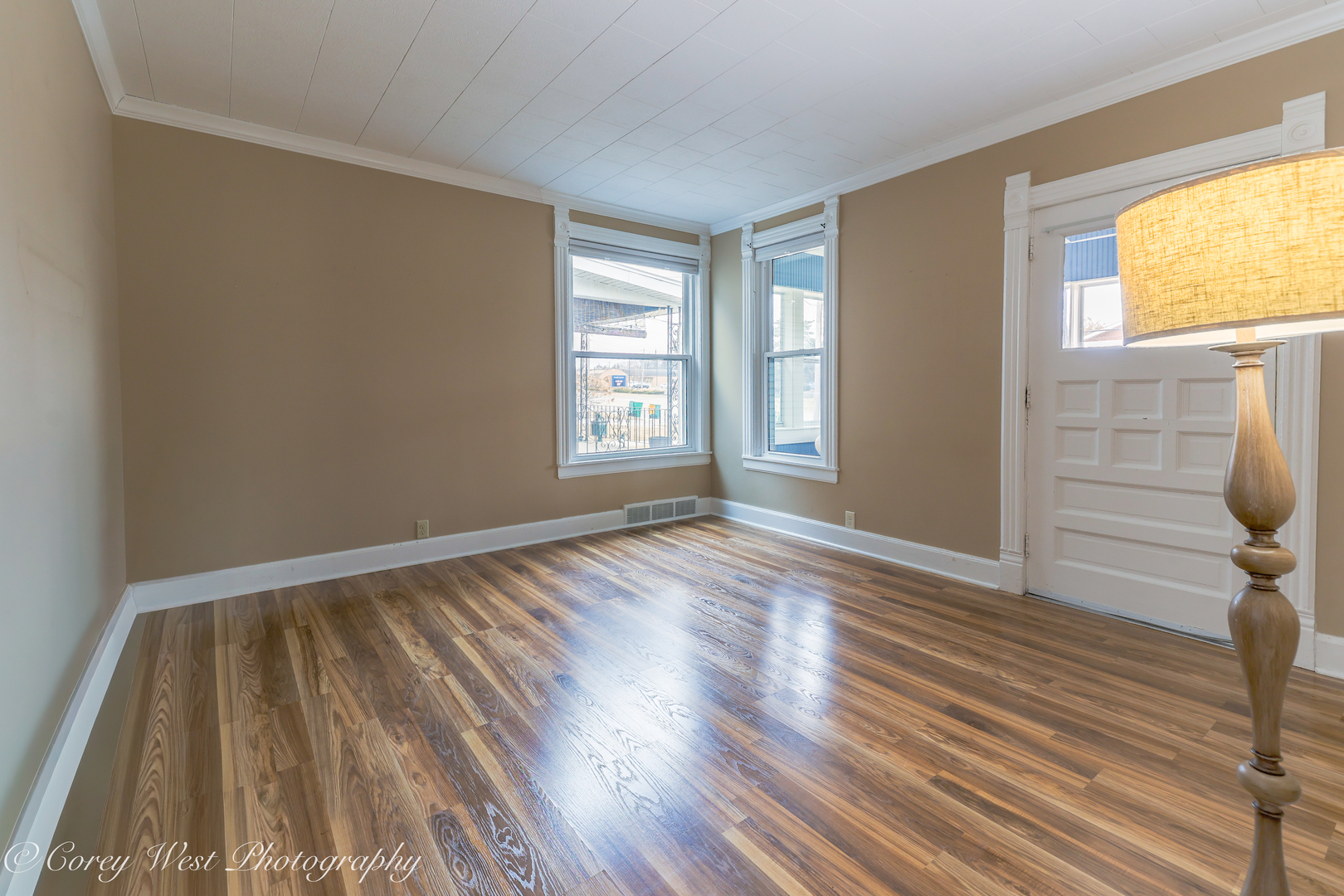 533 West State Street Sycamore, IL 60178 - Photo 4 of 27