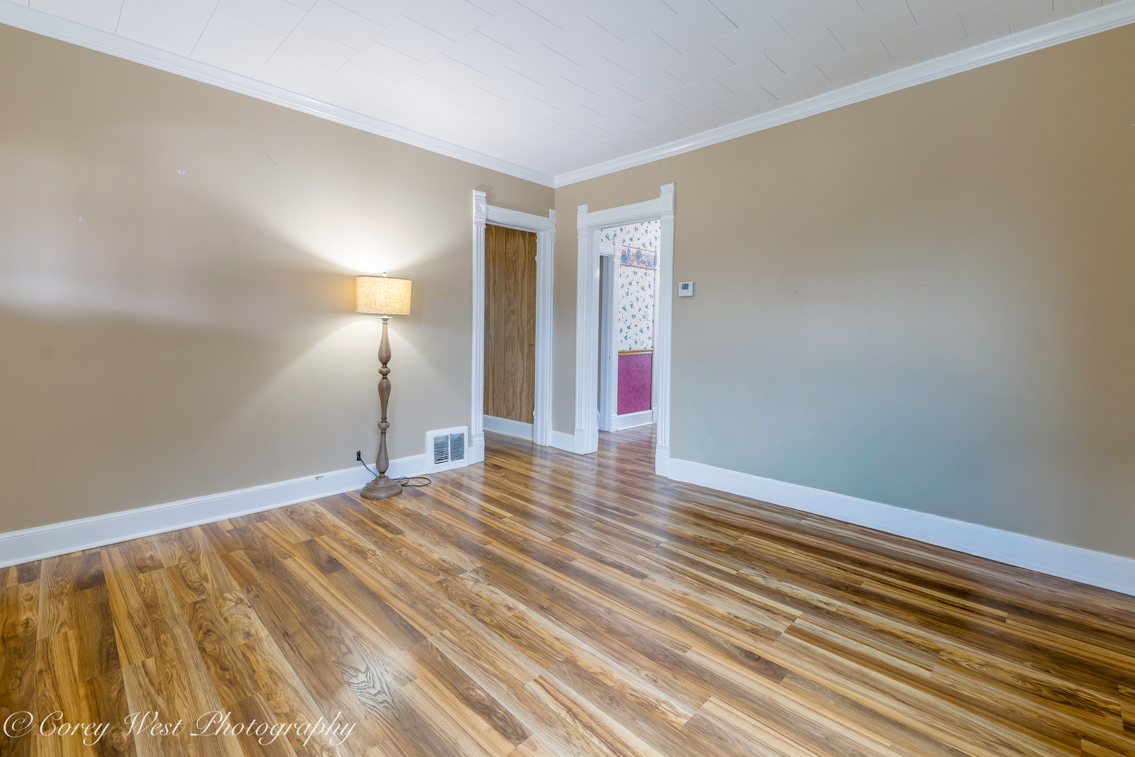 533 West State Street Sycamore, IL 60178 - Photo 5 of 27