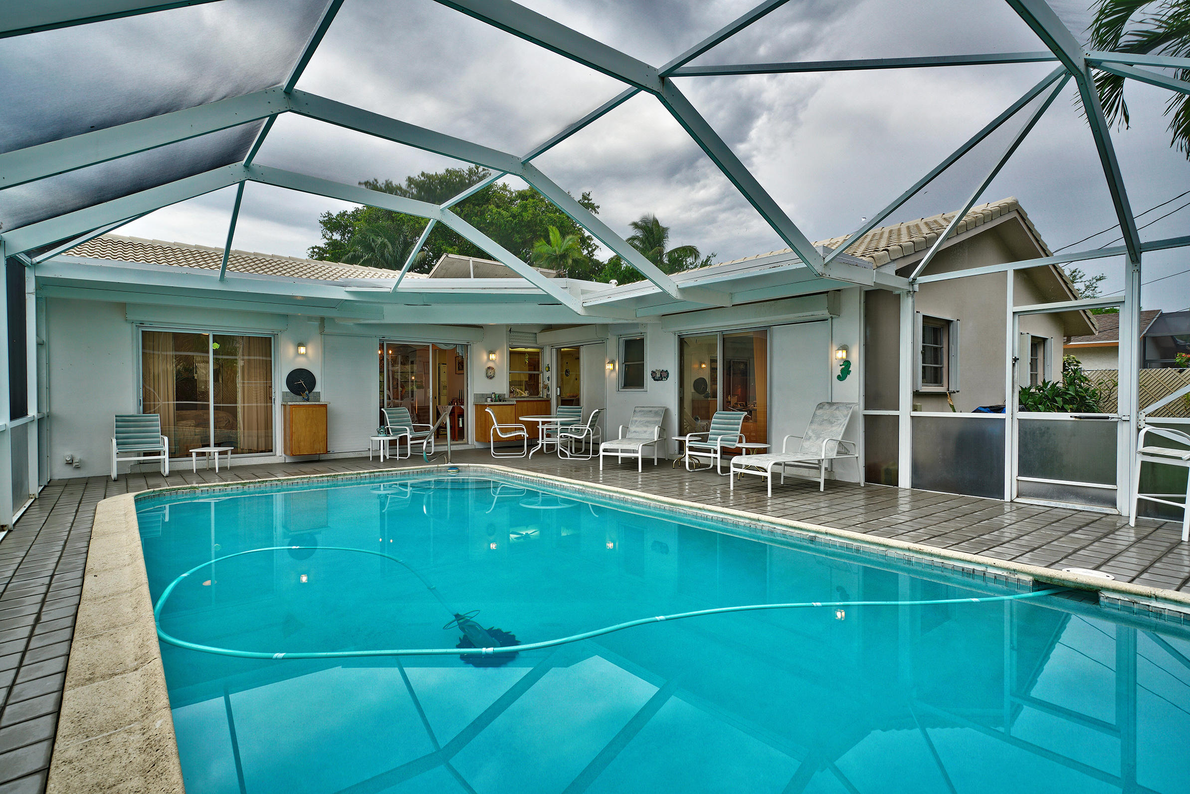 Screened Pool