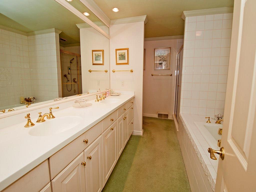 115 Evergreen Road Fox Chapel, PA 15238 - Photo 16 of 25 Gallery Image 16