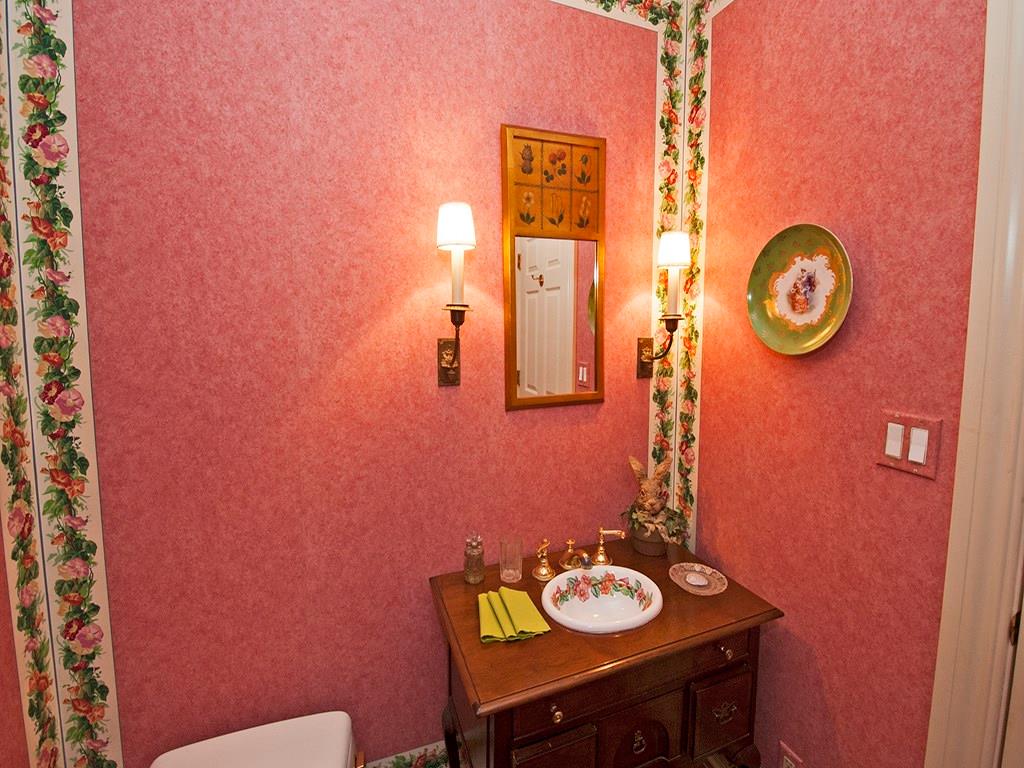 115 Evergreen Road Fox Chapel, PA 15238 - Photo 19 of 25 Gallery Image 19