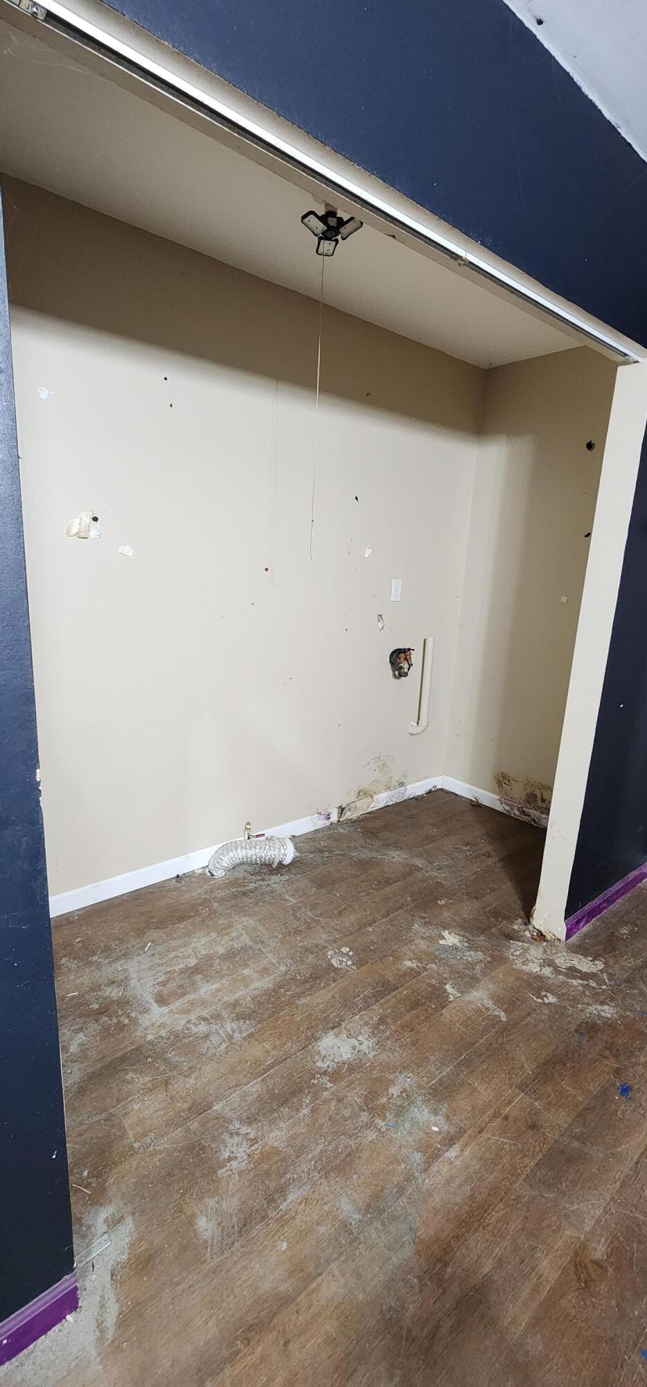 630 East Elm Street Rensselaer, IN 47978 - Photo 10 of 14 a view of an empty room