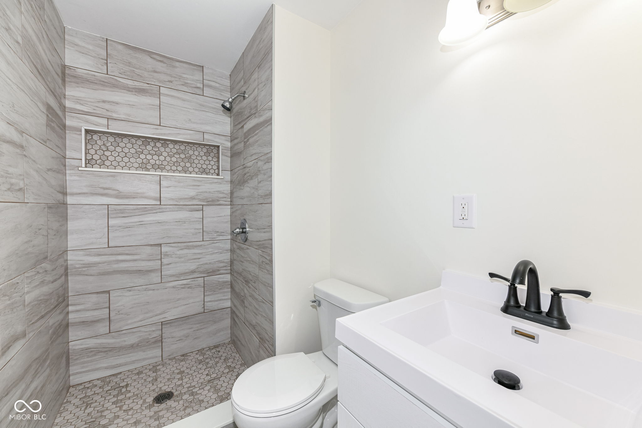 6015 Highway 75 Coatesville, IN 46121 - Photo 19 of 22