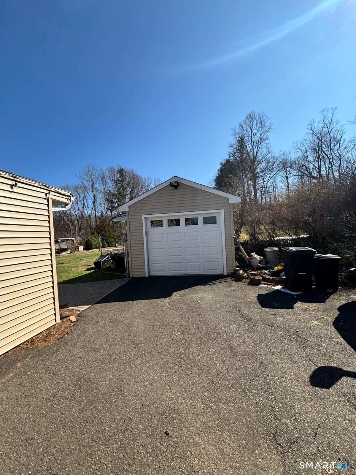 394 Clintonville Road North Haven, CT 06473 - Photo 11 of 23