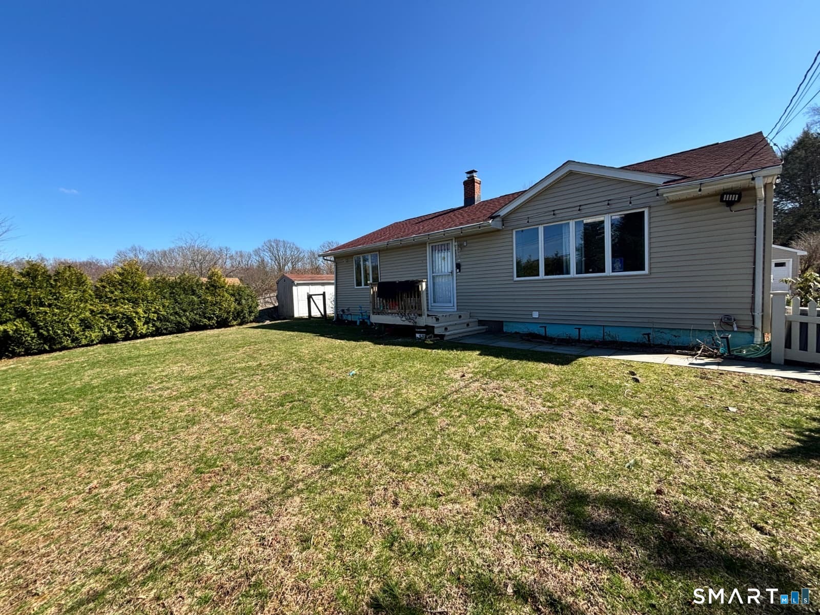 394 Clintonville Road North Haven, CT 06473 - Photo 13 of 23