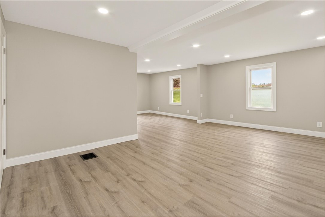 9025 Lock Berlin Road Galen, NY 14489 - Photo 11 of 39