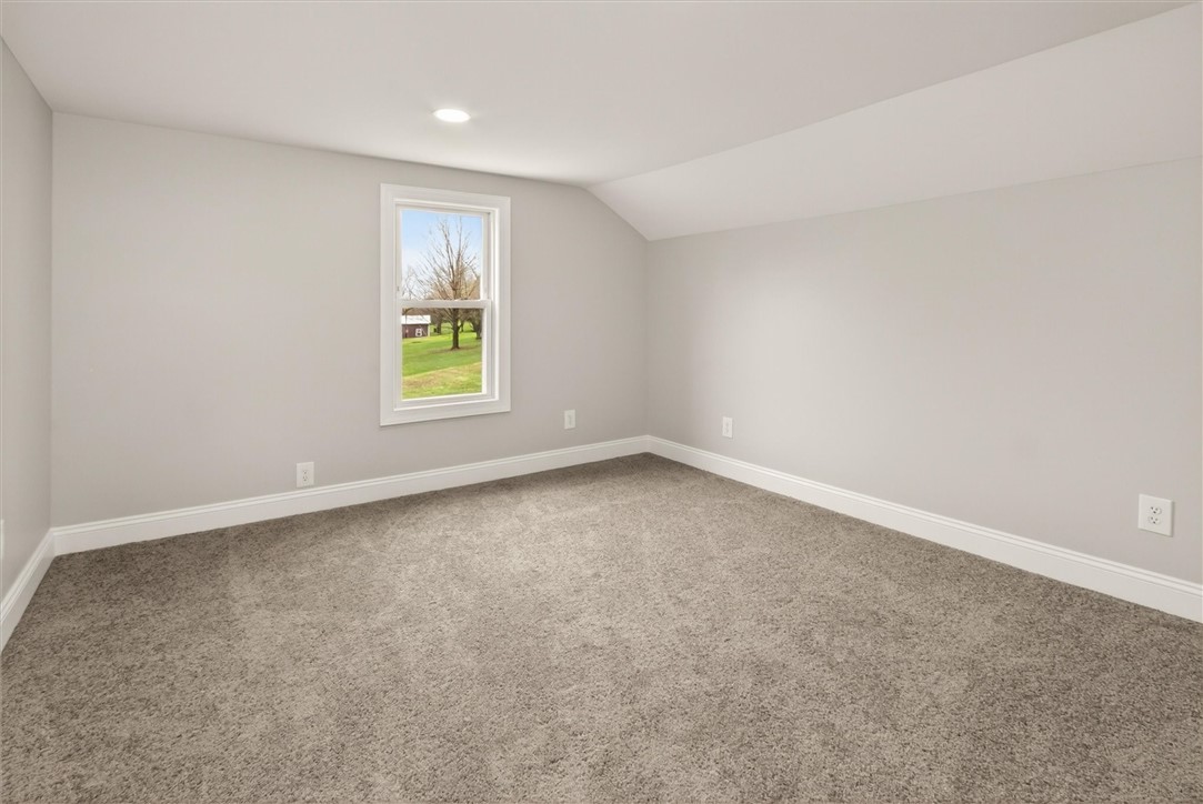 9025 Lock Berlin Road Galen, NY 14489 - Photo 32 of 39