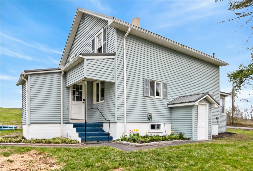 9025 Lock Berlin Road Galen, NY 14489 - Photo 4 of 39