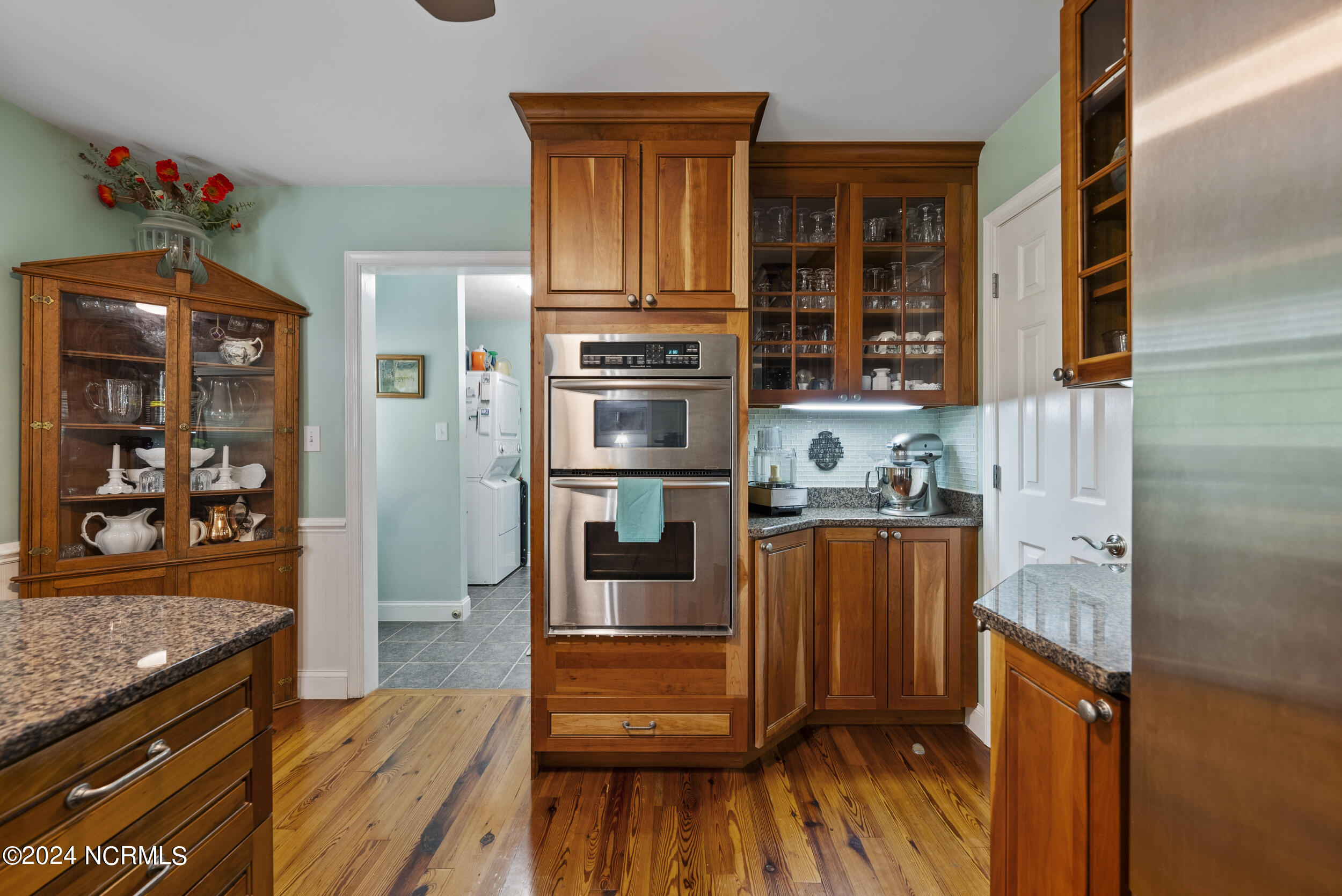 116 South Landing Road Moyock, NC 27958 - Photo 20 of 51 Wall oven with microwave with convention oven capability