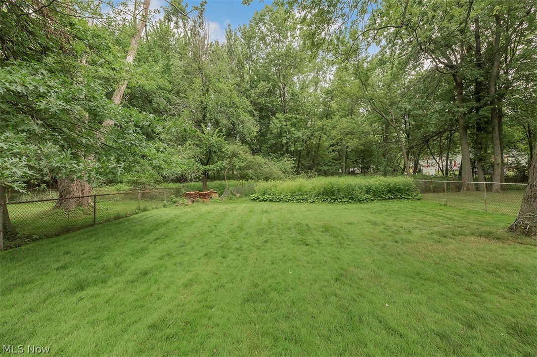 5523 Huron Road Lyndhurst, OH 44124 - Photo 32 of 34 Lovely, private setting in backyard