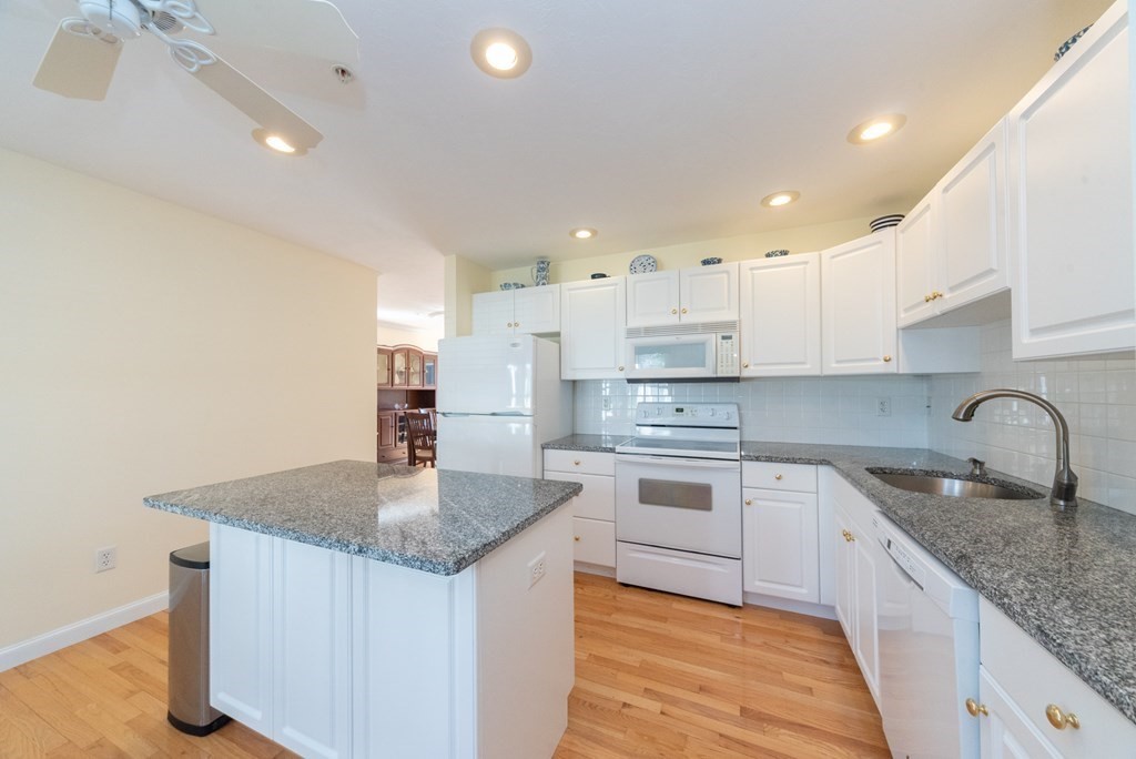 4 B Rotherham Way, Unit 4B Hudson, MA 01749 - Photo 7 of 35 Gallery Image 7