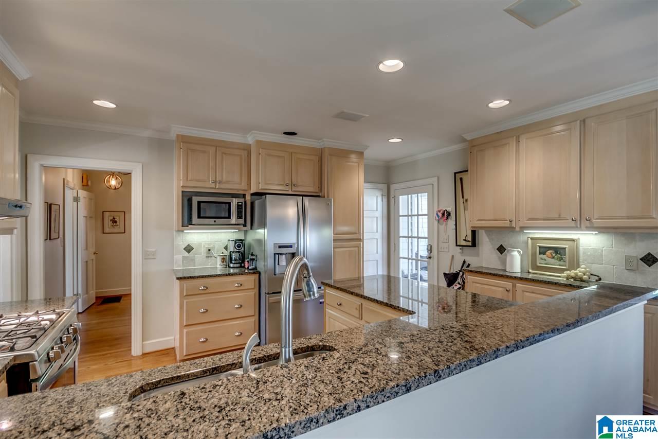 118 Overbrook Road Birmingham, AL 35213 - Photo 20 of 47