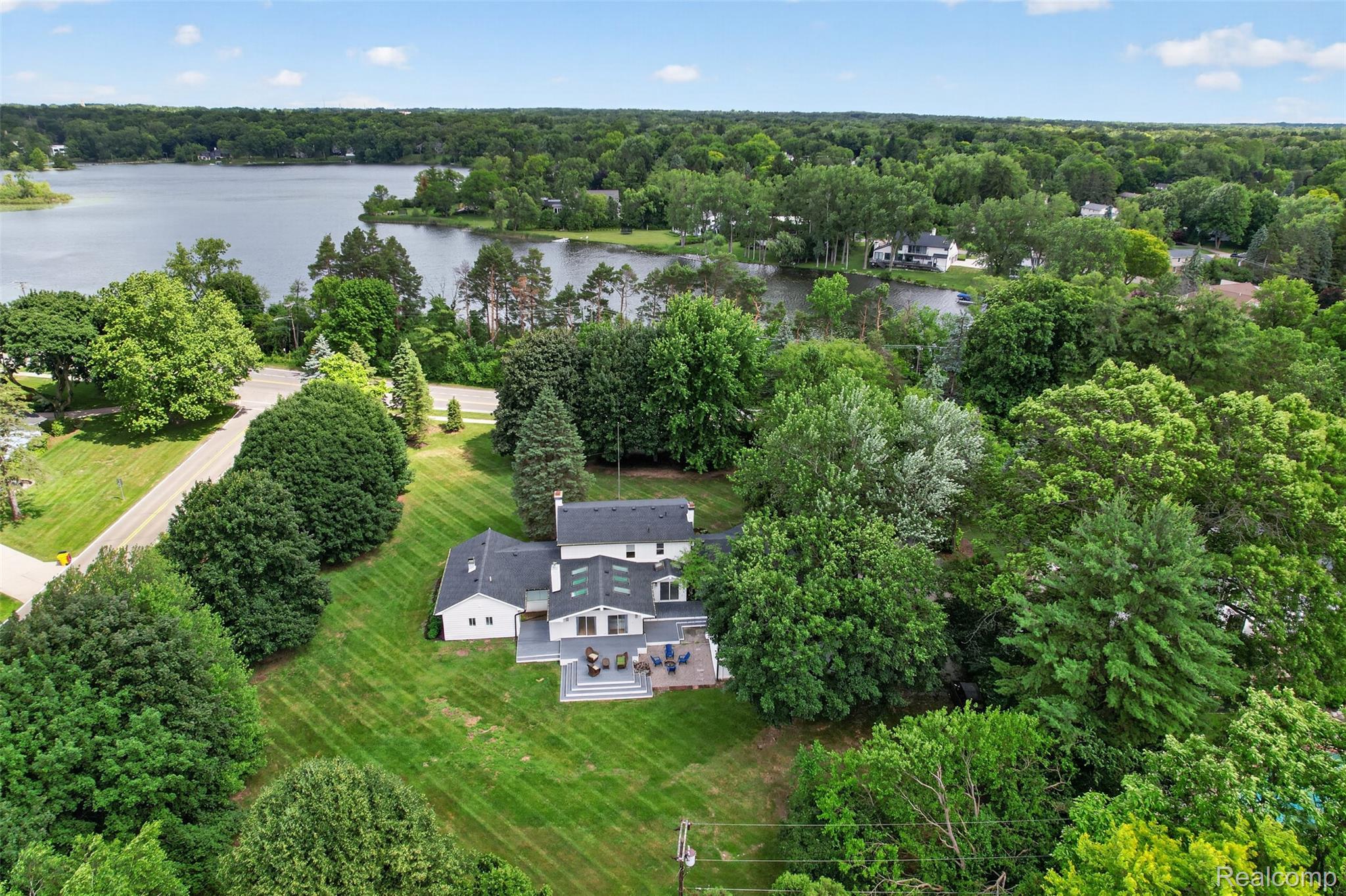 3885 Quarton Road Bloomfield Hills, MI 48302 - Photo 1 of 49 DJI_0164.jpg