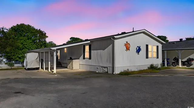 $319,000 | 404 Twin Lakes, Surfside Beach, SC 29575