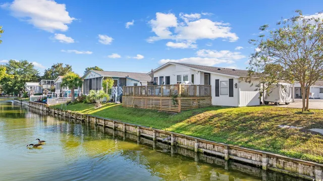 $319,000 | 404 Twin Lakes, Surfside Beach, SC 29575
