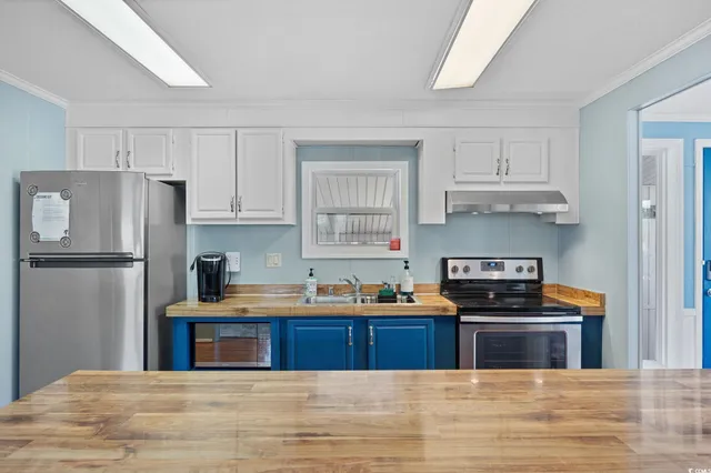 $319,000 | 404 Twin Lakes, Surfside Beach, SC 29575