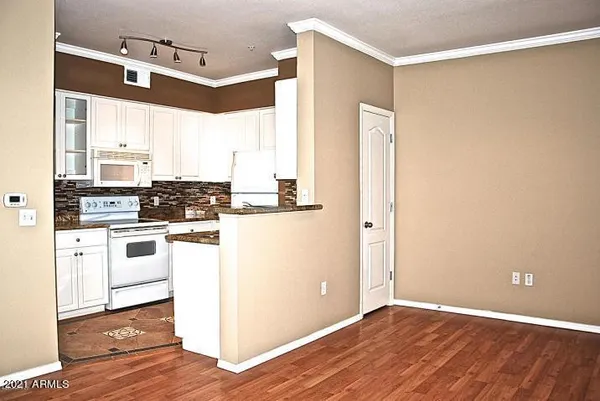 $1,895 | 1701 East Colter Street, Unit 474, Phoenix, AZ 85016