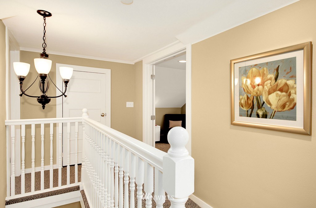 2114 North 87th Street Seattle, WA 98103 - Photo 9 of 13 Gallery Image 9