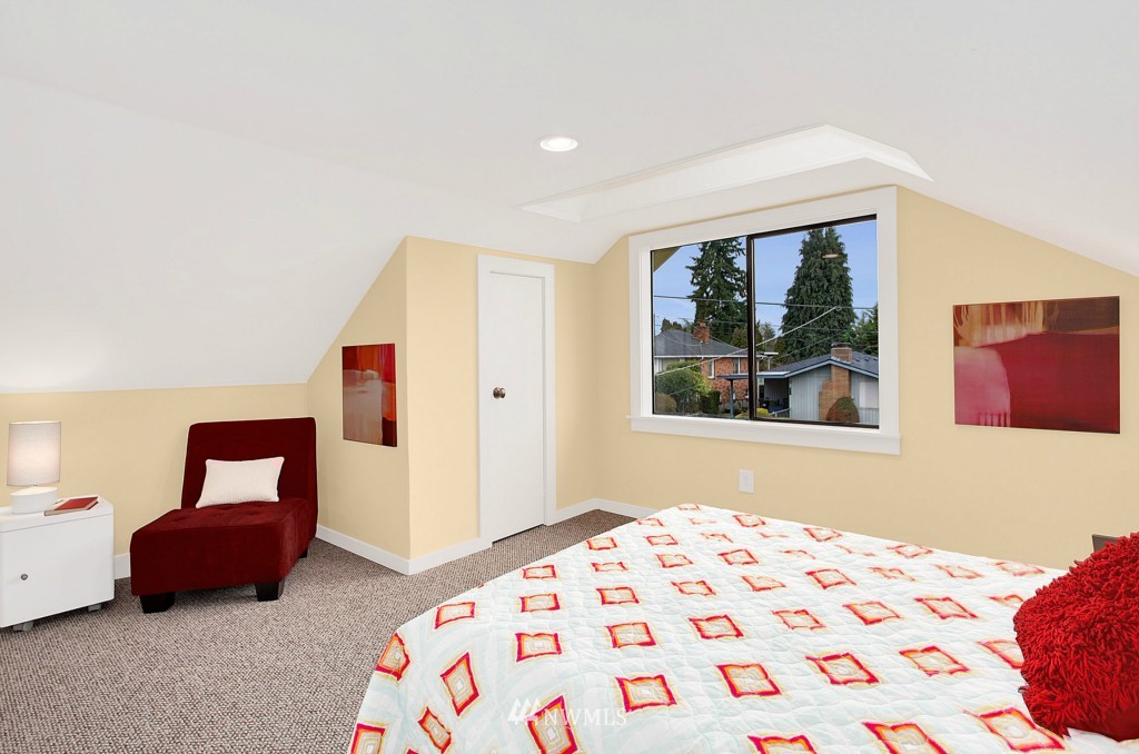 2114 North 87th Street Seattle, WA 98103 - Photo 10 of 13 Gallery Image 10