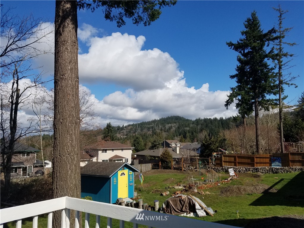 1404 Welling Road Bellingham, WA 98226 - Photo 19 of 21 a view of a swimming pool with a patio