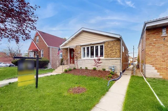 $289,000 | 3703 South 58th Court, Cicero, IL 60804