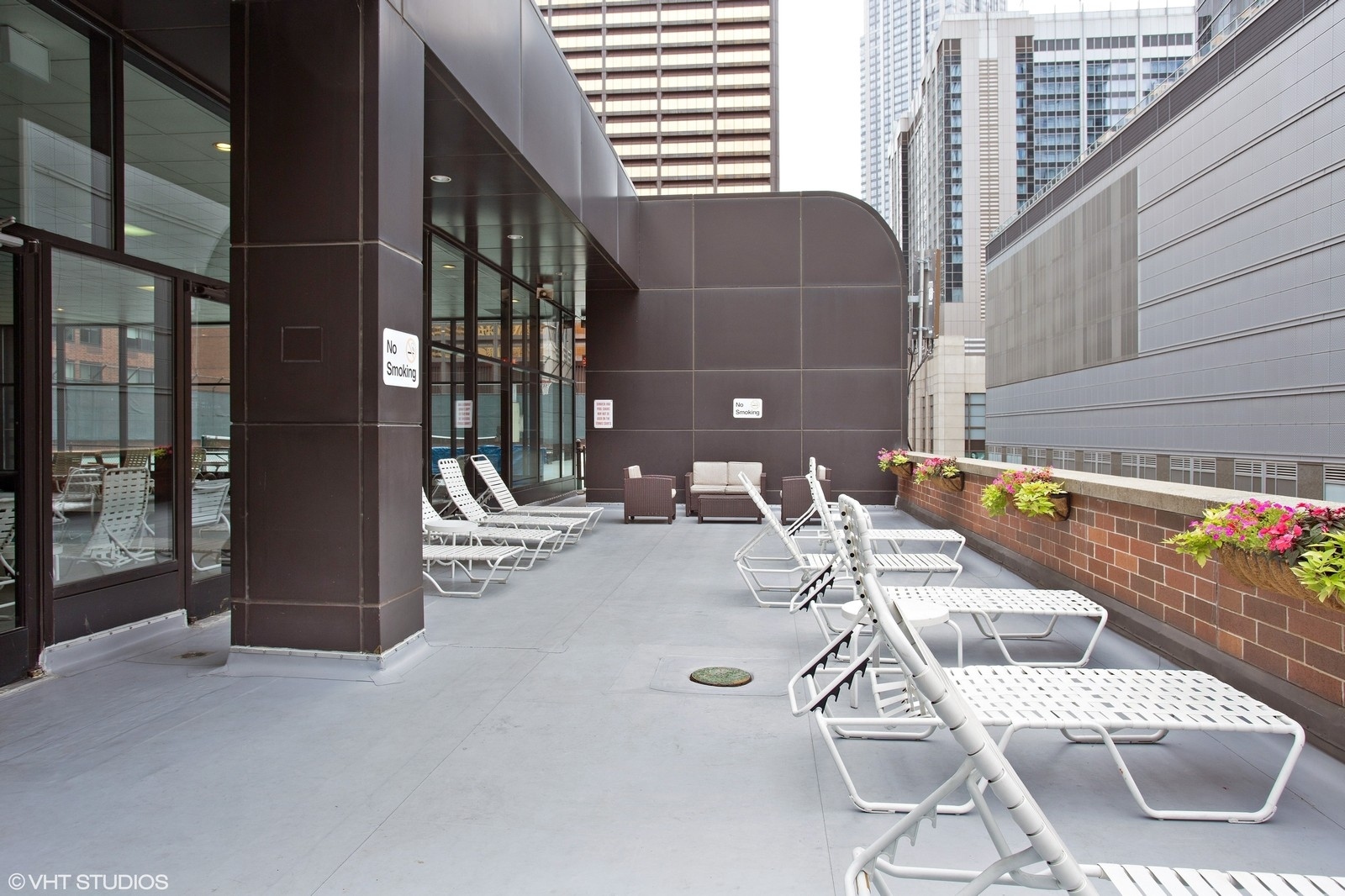 211 East Ohio Street, Unit 917 Chicago, IL 60611 - Photo 22 of 29