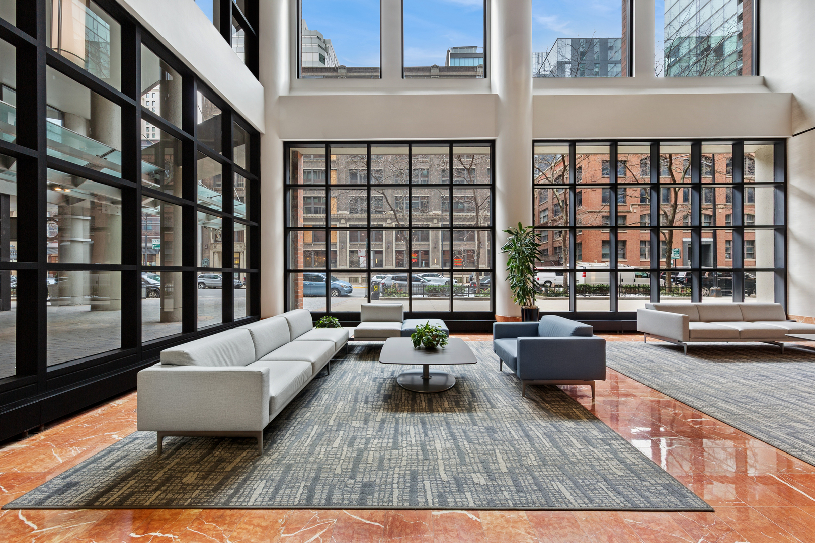 211 East Ohio Street, Unit 917 Chicago, IL 60611 - Photo 3 of 29