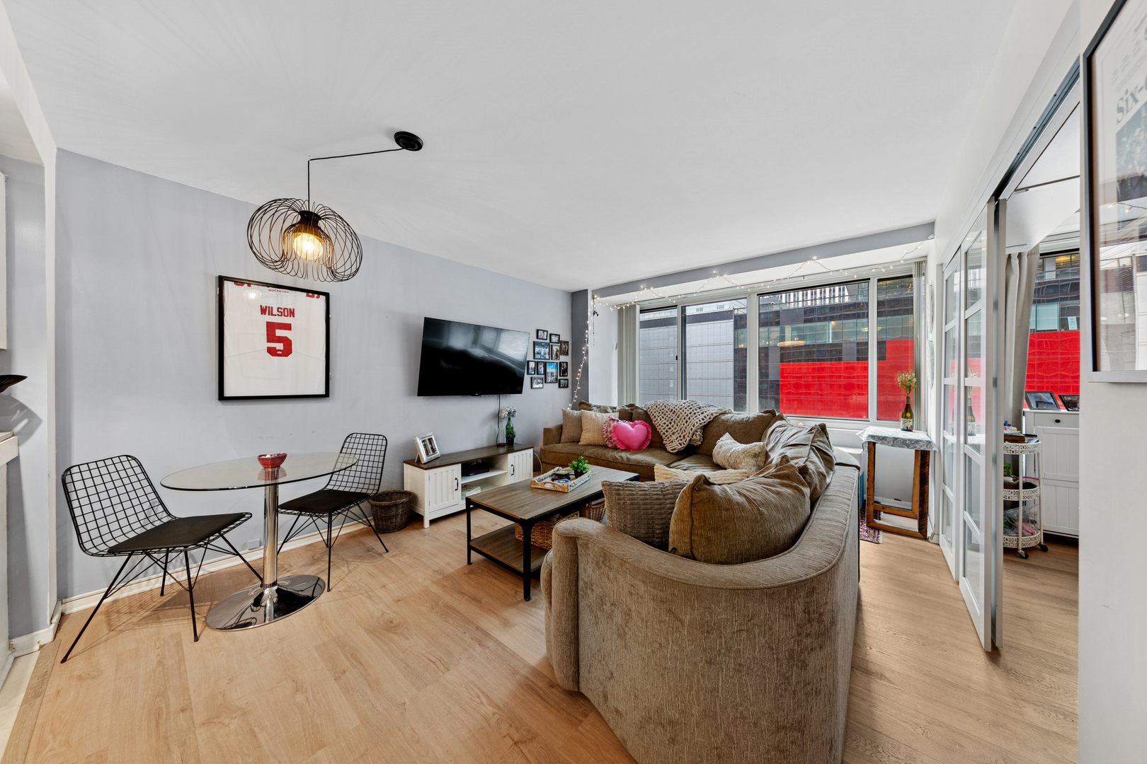 211 East Ohio Street, Unit 917 Chicago, IL 60611 - Photo 8 of 29