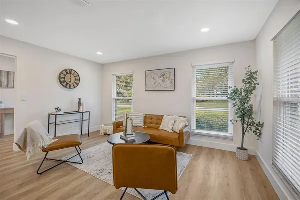 $925,000 | 13313 Golf Crest Circle, Tampa, FL 33618