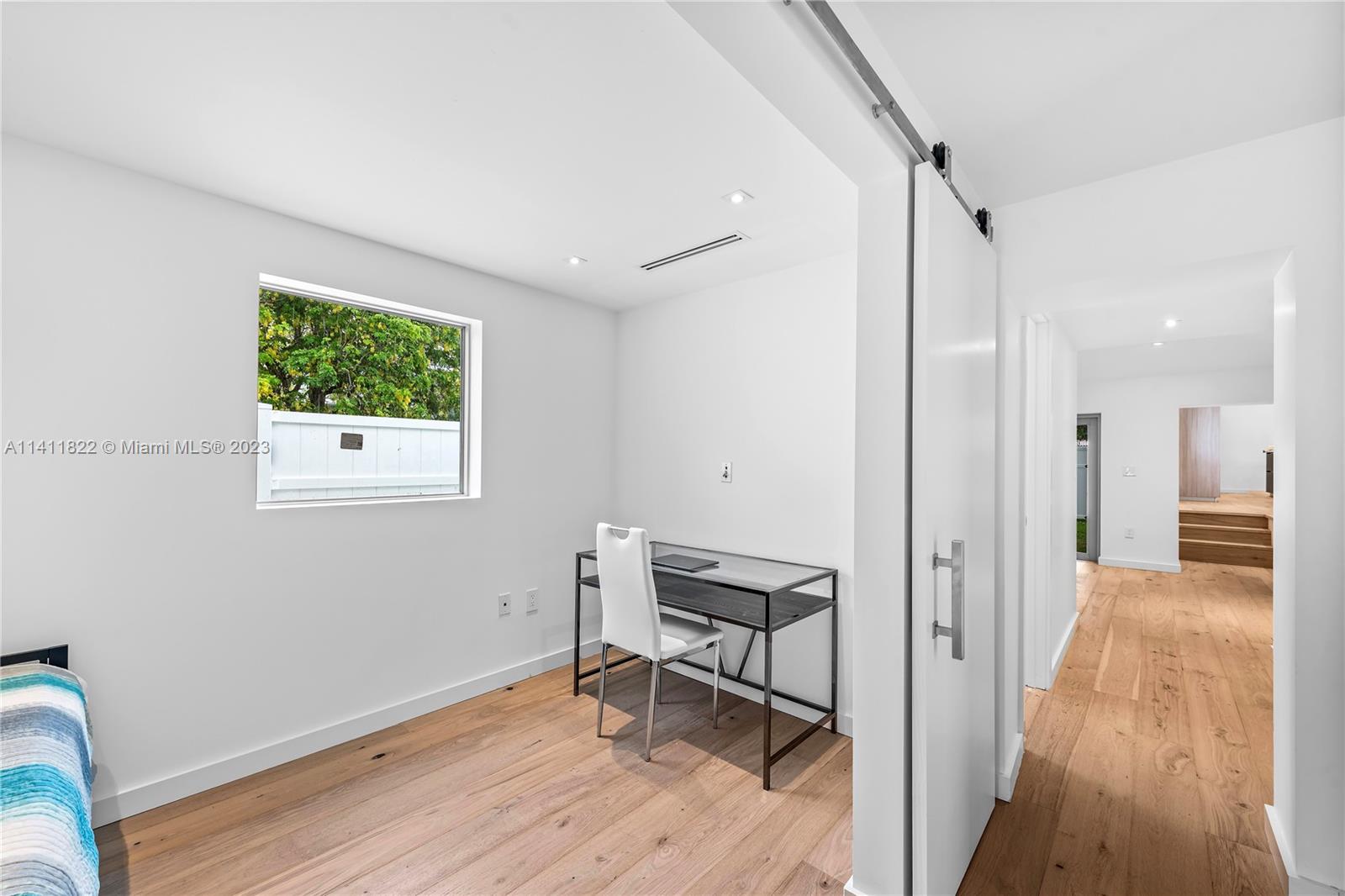 5956 Pine Tree Drive Miami Beach, FL 33140 - Photo 37 of 55