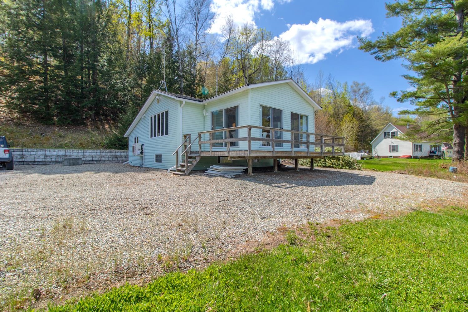 896 South Barton Road Barton, VT 05822 - Photo 1 of 40