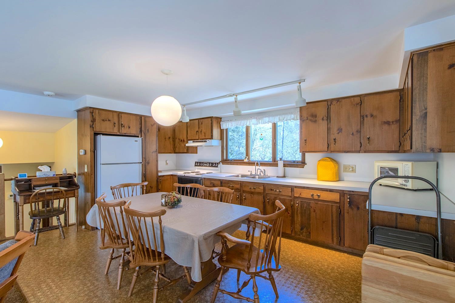 896 South Barton Road Barton, VT 05822 - Photo 23 of 40