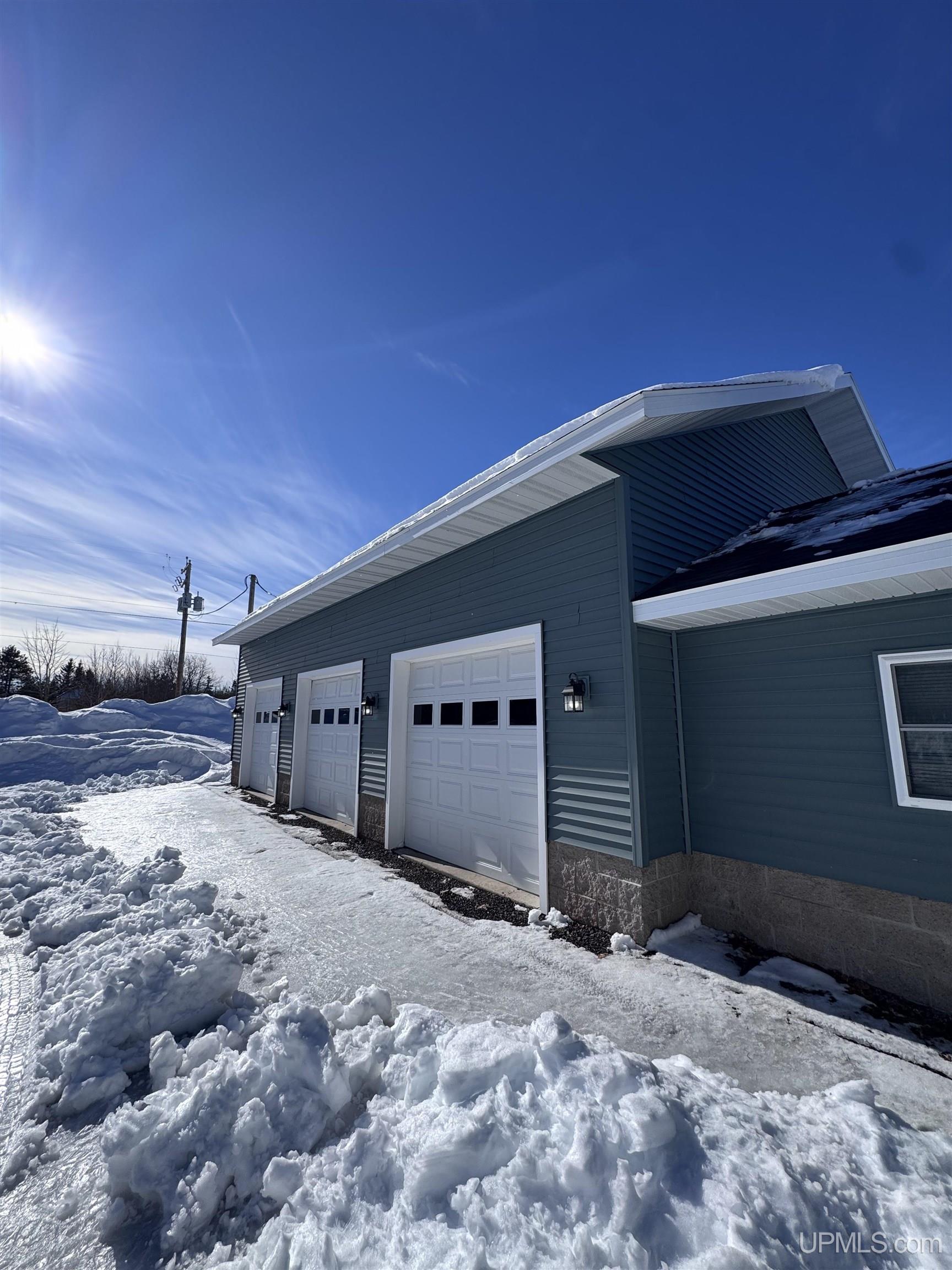 59095 Church Street Calumet, MI 49913 - Photo 4 of 26