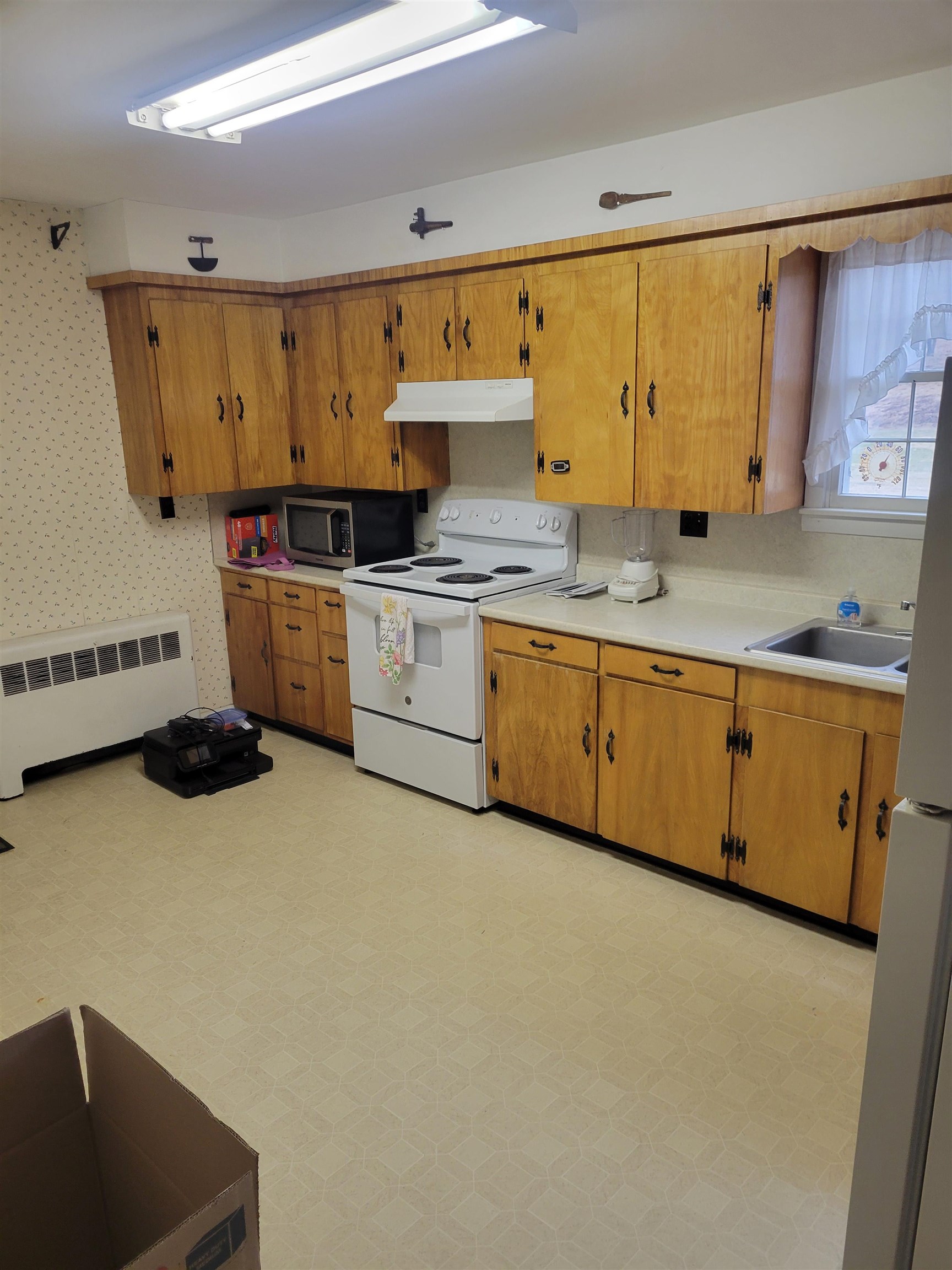 96 Heath Road Lyndon, VT 05851 - Photo 10 of 26 Gallery Image 10