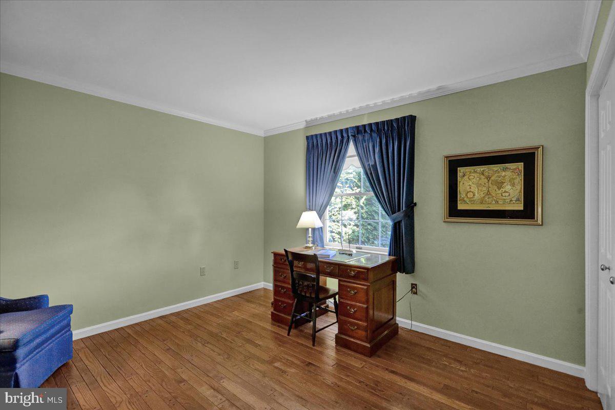 22 Lisa Road Sinking Spring, PA 19608 - Photo 33 of 60 a workspace with furniture and a window