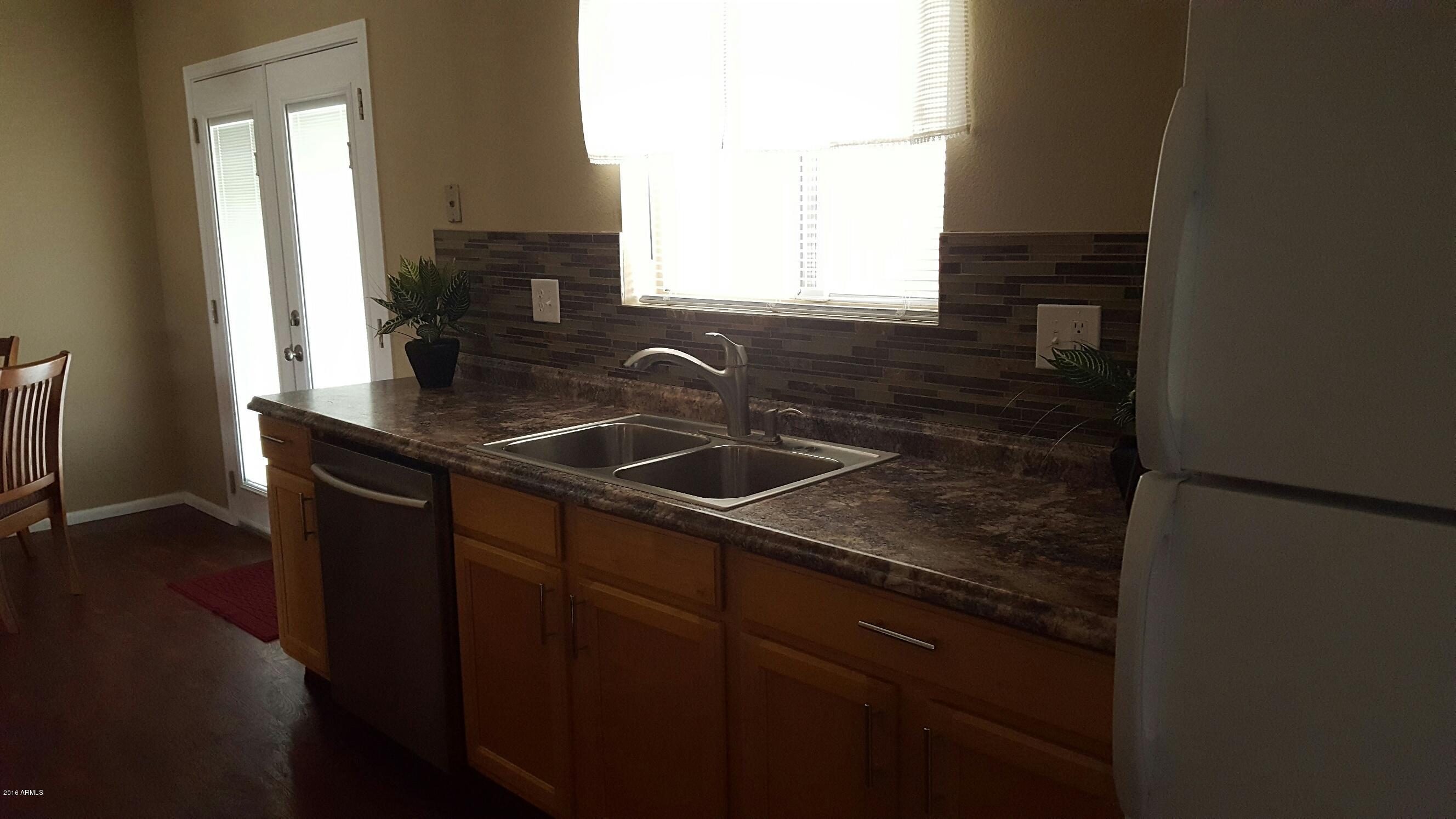 15215 North Ridgeview Road Sun City, AZ 85351 - Photo 3 of 22 kitchen