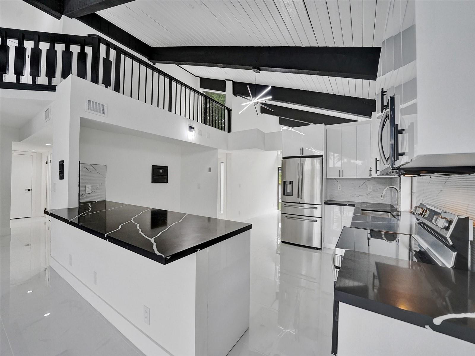 641 Mockingbird Lane Plantation, FL 33324 - Photo 14 of 46 Photo 14