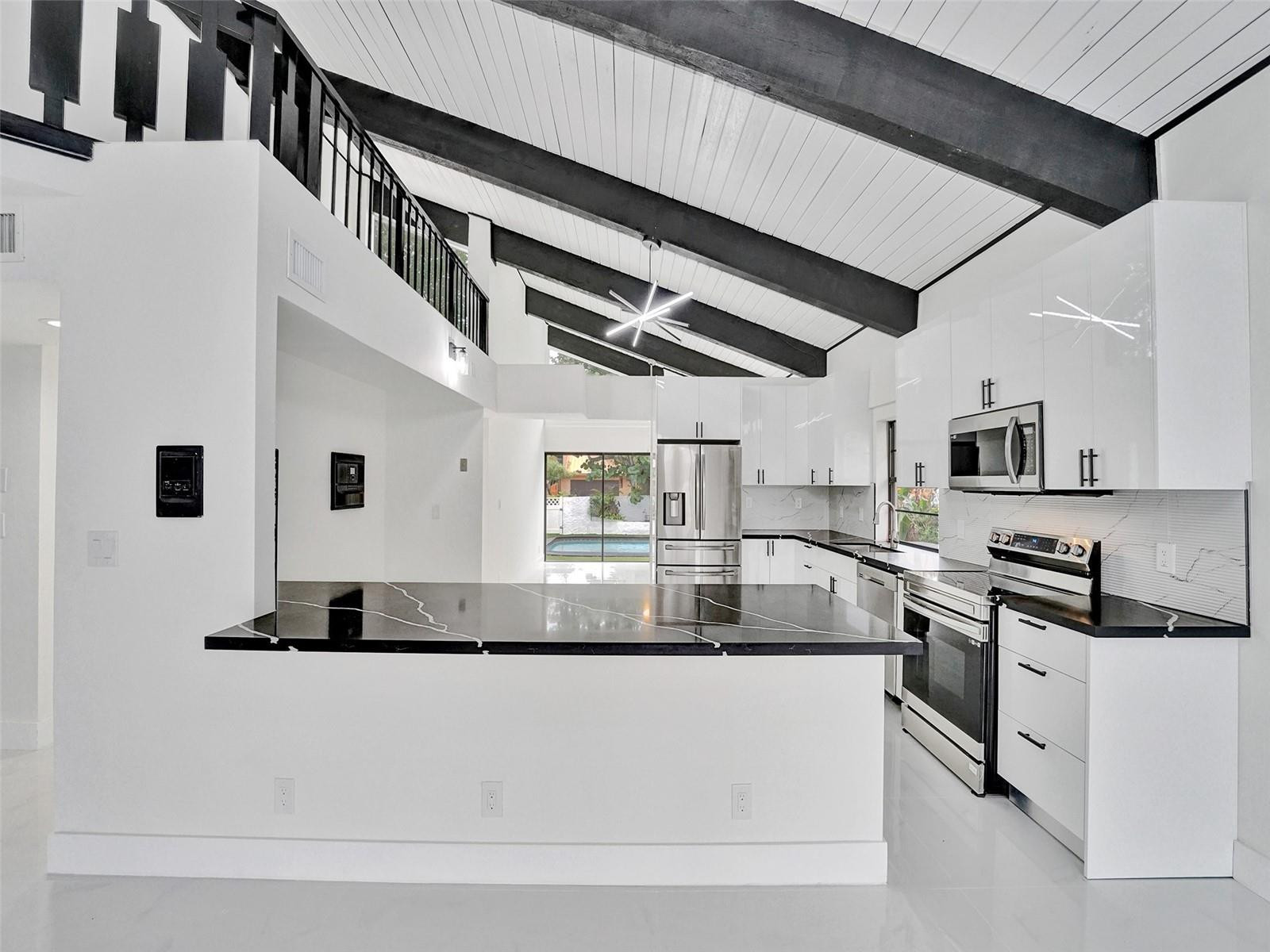 641 Mockingbird Lane Plantation, FL 33324 - Photo 15 of 46 Photo 15