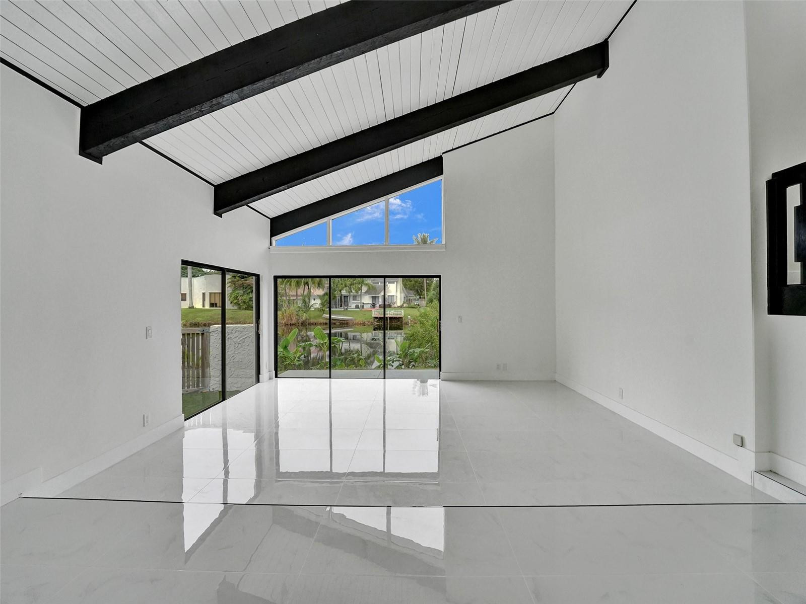 641 Mockingbird Lane Plantation, FL 33324 - Photo 2 of 46 Photo 2